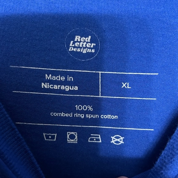 Graphic Men’s XLarge T-shirt “Fear Not” - Picture 4 of 6